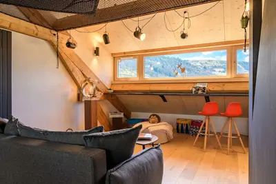 Image de Appartement « Sous le Toit de Marie et Jean » avec vue sur la montagne et Wi-Fi