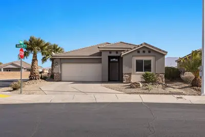 Image de Desert Links Oasis by Mesquite Vacation Rentals with Entertainment Patio, Private Putting Green and $510 in free daily activities