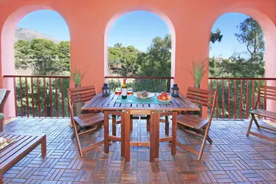 Image de Casa Vela, vue du Golf de Torrequebrada & à 8 min de la plage! terrasse, Ac.