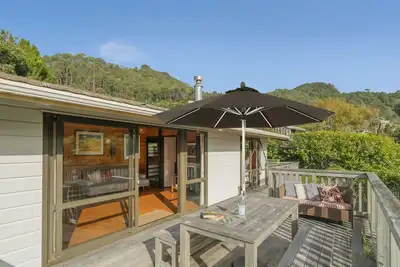 Image de Beach Lovers Bach - Hahei Holiday Home