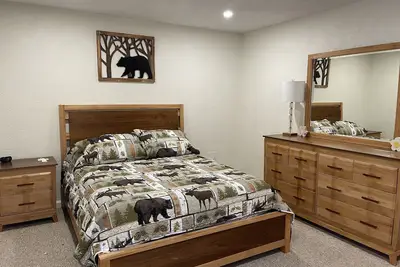 Image de Condo with a view! Family friendly ground level.