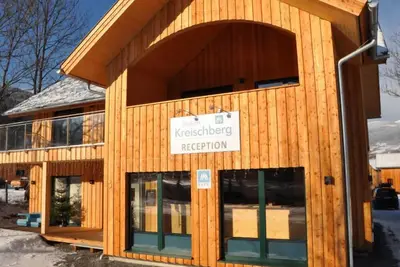 mit 3 Schlafzimmern & Ir-Sauna by Interhome