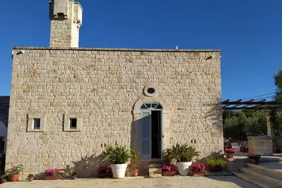 Image de The Vestal | Elegant and essential nineteenth-century dwelling