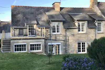 Image de Maison de vacances à 700 m de la grande plage - 5 ch 10 p entièrement rénovée.