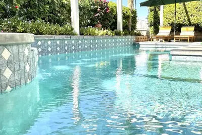 Golf Course Villa, Private Saltwater Pool & Spa