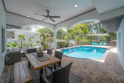 Image de Riverhills Luxury Escape Pool, Firepit 13+ Beds