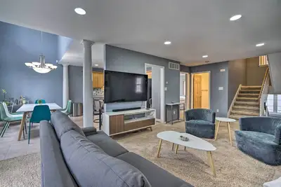 Image de Immaculate Family Townhome - Walk to Beach!