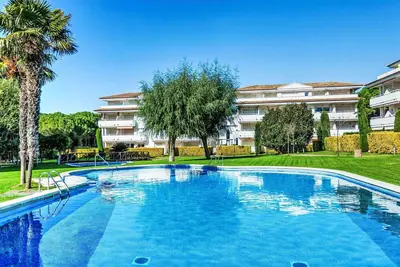 Image de Confortable appartement pour 4 personnes avec Wifi, piscine, Tv et terrasse