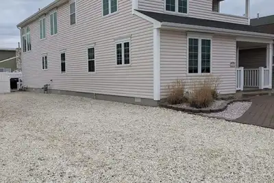 Image de Spacious 8 Bedroom Beach House