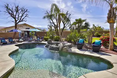 One Acre Oasis w/pool & spa