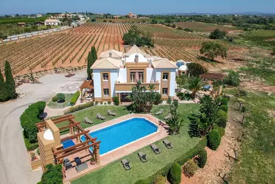 Image de Quinta Dionysus | 6 Chambres | Propre Vignoble | Albufeira