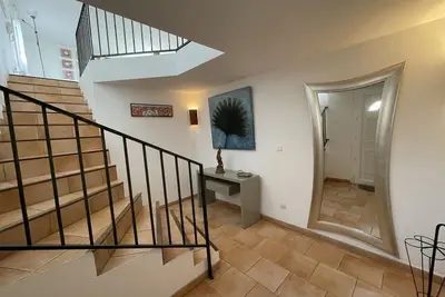 Superbe appartement de centre ville dans calme jardin privatif