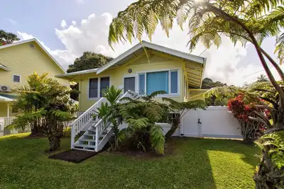 Image de East Hawaii - Ocean, Mountains & Waterfalls