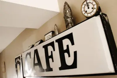 Image de Mustach House