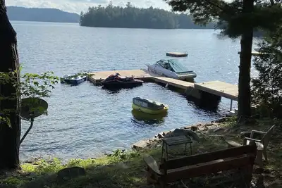 Image de Lakefront cottage