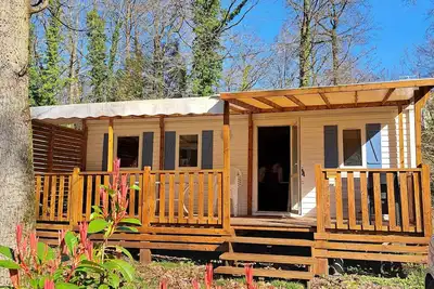 Image de Mobil-Home 6 personnes climatisé dans camping 3* de 23 hectares en pleine nature
