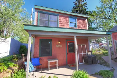 Image de Tiny Driftwood Cottage Near Beach Access