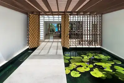 Image de Beautiful Contemporary Beachfront House On Gibbs Beach