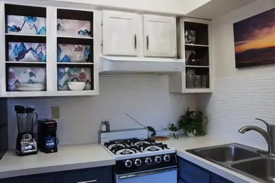 Image de Private Cozy Alaskan Hideaway- 5 mins from lakes