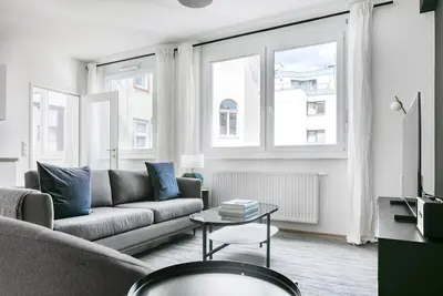 Image de Bright Mariahilf 2br w/ Elevator, near Mariahilfer Straße, by Blueground