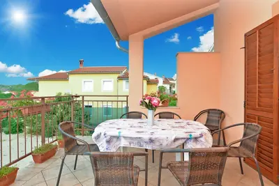 Image de Appartement de trois chambres avec la terrasse Fazana (A-19596-c)