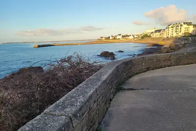 Image de Appartement Pour 4 Personnes à 2 kms des Plages