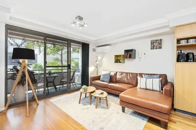 Image de 2 Royal Rest Quality 2br West Perth- parking