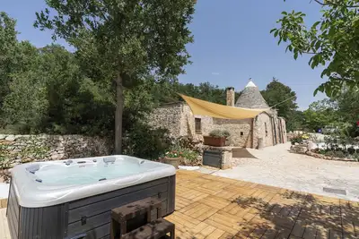 Image de Trullo Fragno by Wonderful Italy