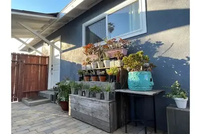 Image de Newly Remodeled Whimsical 2bedroom House-Arcadia