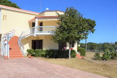 Image de Apartment with garden and barbecue near to the beach