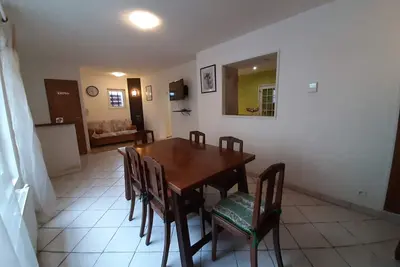 Image de 3 Bedroom Private vacation home in Le Mêle-sur-Sarthe