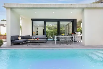 Image de Maison de vacances privée avec climatisation, Wifi, piscine privée, Tv, terrasse, vue panoramique