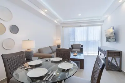 Image de Splash in The New Lazy River/Stay in Modern Luxury  Encantame C-403
