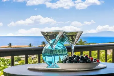 Image de Summer Sale! Remodeled 2bd with Panoramic Ocean Views Ac - Wailea Ekolu 504