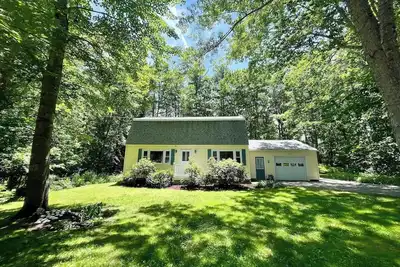 Cozy 3-Bedroom Home 1. 5 Miles From Ogunquit Beach