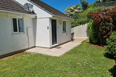 Waters Reach, family friendly, with a garden in Kingsbridge