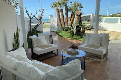 Image de Mare Ibleo, Seafront House, Topazio Apartment