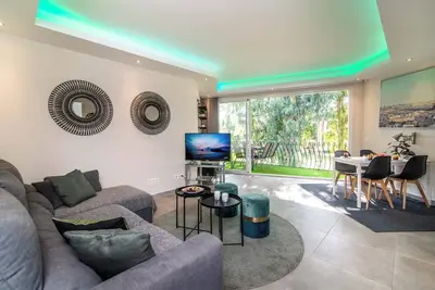 Image de Appartement \"Fuentes del Rodeo\", proche plage, avec piscine, court de tennis et Wi-Fi