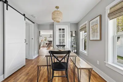 Image de Juniper Presents: Elegant & Cozy Guesthouse w/ Hot Tub + Firepit, Walk to Town