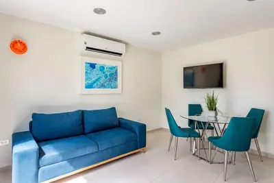 Image de Keito 2br Apt #K3-3 min to Palm Beach-Sleeps 4