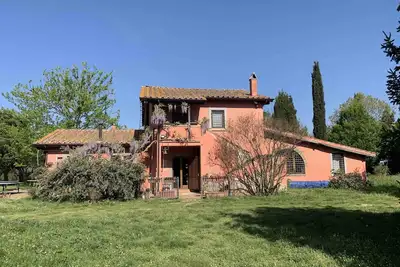 Image de Splendido casale immerso nel verde a pochi km da Viterbo ed i paesi della Tuscia