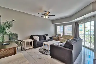 Image de PierWatch Ii 107 | Second-Row Six Bedroom Condo