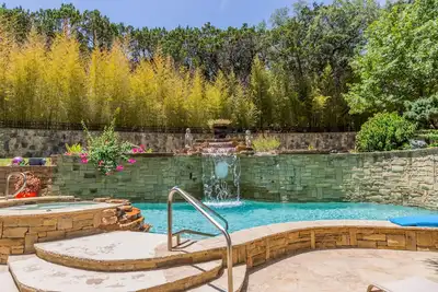 Image de Your Own High-End Resort! 1-Story, Heated Pool, Huge Hot Tub, KingBeds, GameRoom