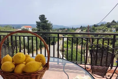 Image de Koukos House surrounded be nature