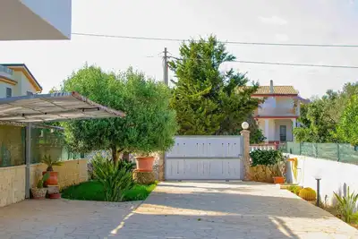 Image de Appartement de vacances Noto pour 2 - 6 personnes avec 3 chambres à coucher - Maison de vacances