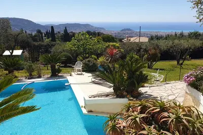 Villa vue mer fantastique au calme