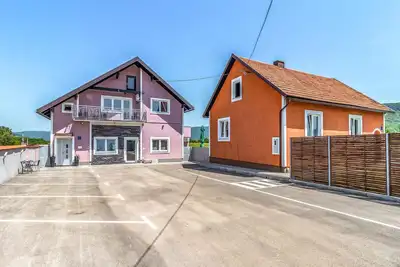Image de Superbe appartement Ă Otocac avec WiFi