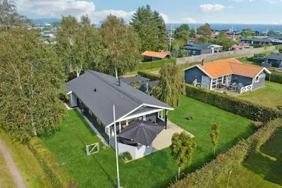 Image de Belle maison Ă Juelsminde avec WiFi