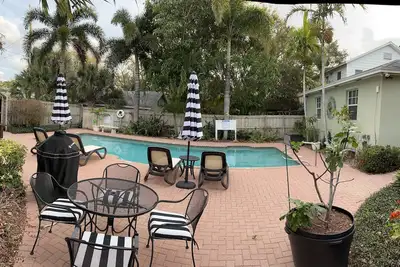 Image de Bliss Pool Villa 2 - Walk/Bike to Beach & Downtown