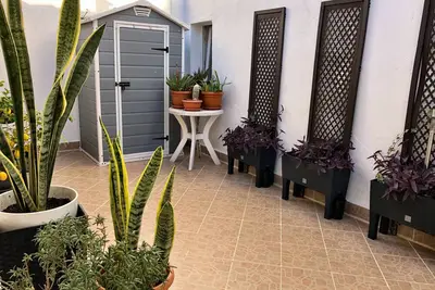 Image de House center with terrace